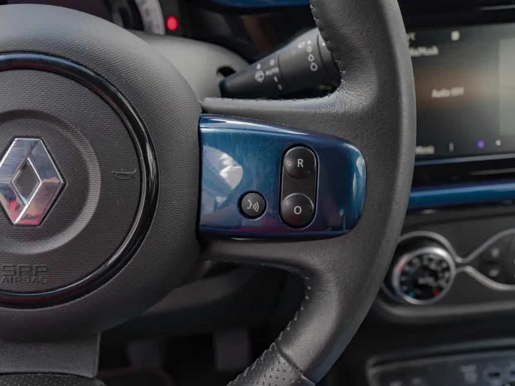 Renault Twingo TCe 90 Signature PDC SHZ KAMERA FACEL. 09/2020-photo-13