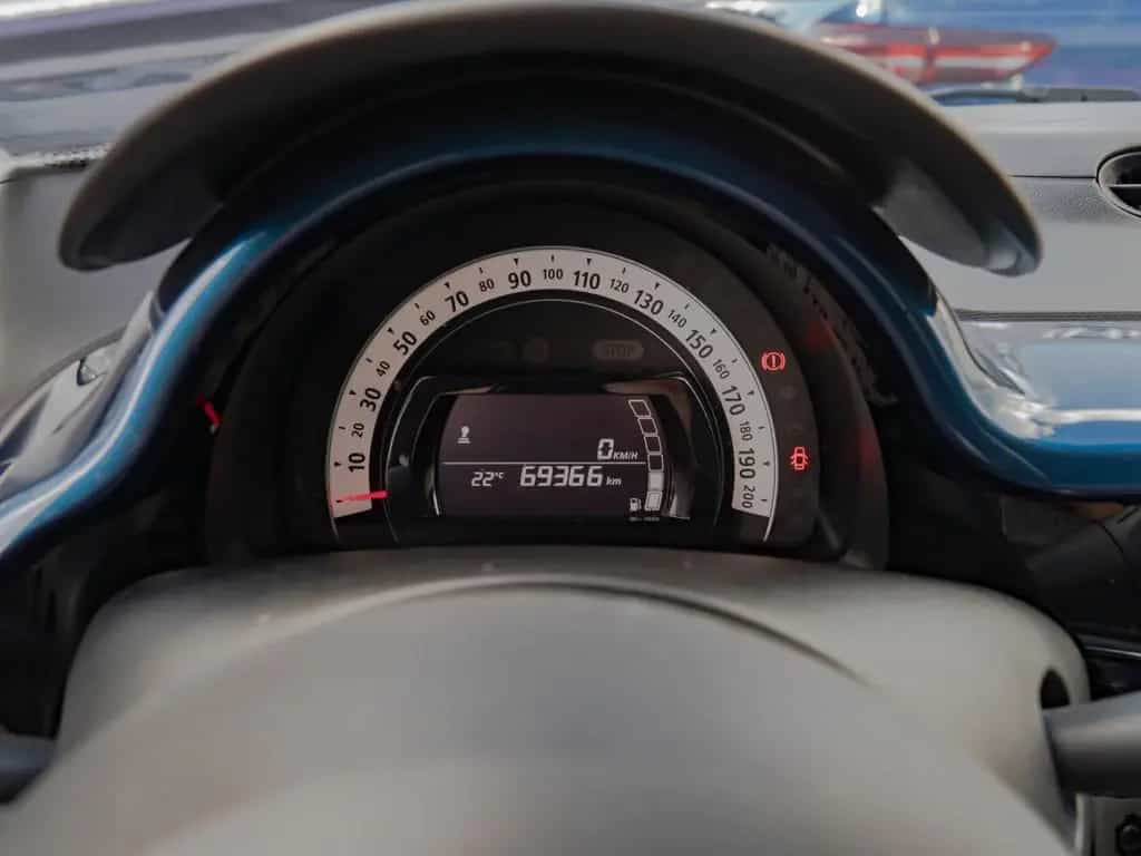 Renault Twingo TCe 90 Signature PDC SHZ KAMERA FACEL. 09/2020-photo-23