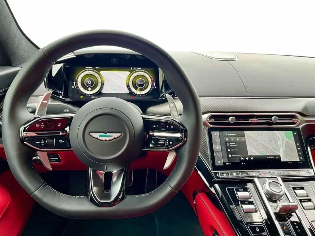 Aston Martin V8 Vantage ASTON MARTIN Vantage Coupe 4.0 V8 auto 06/2024-photo-10