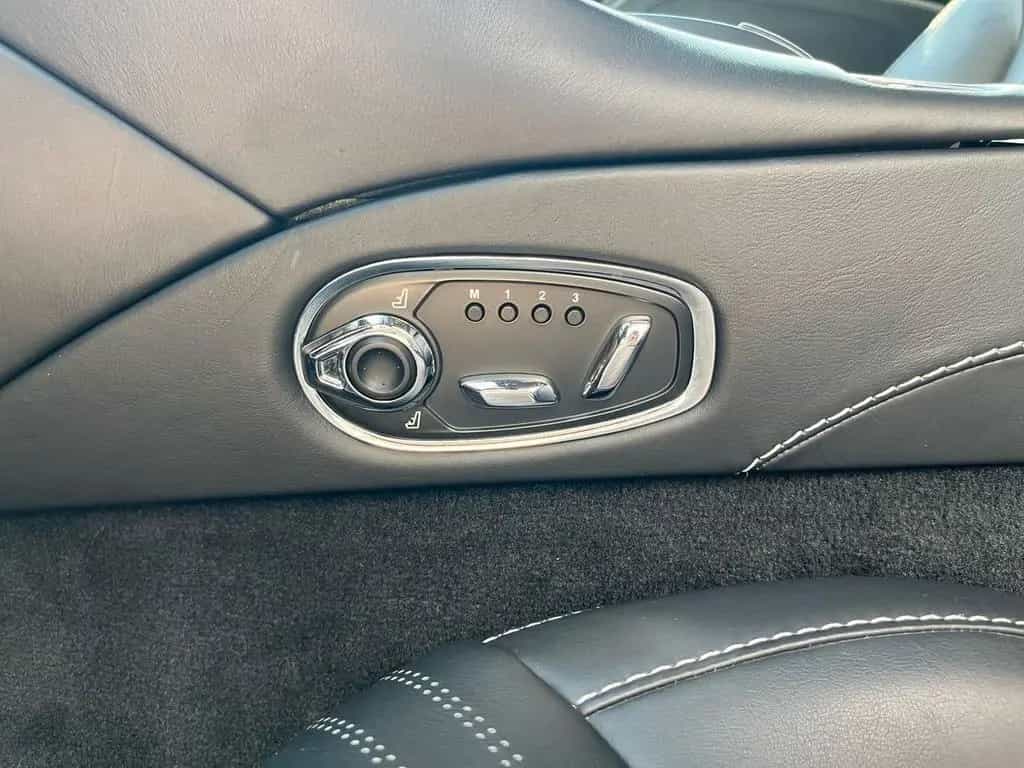Aston Martin V8 Vantage ASTON MARTIN DB11 Coupe 4.0 V8 auto 09/2020-photo-14