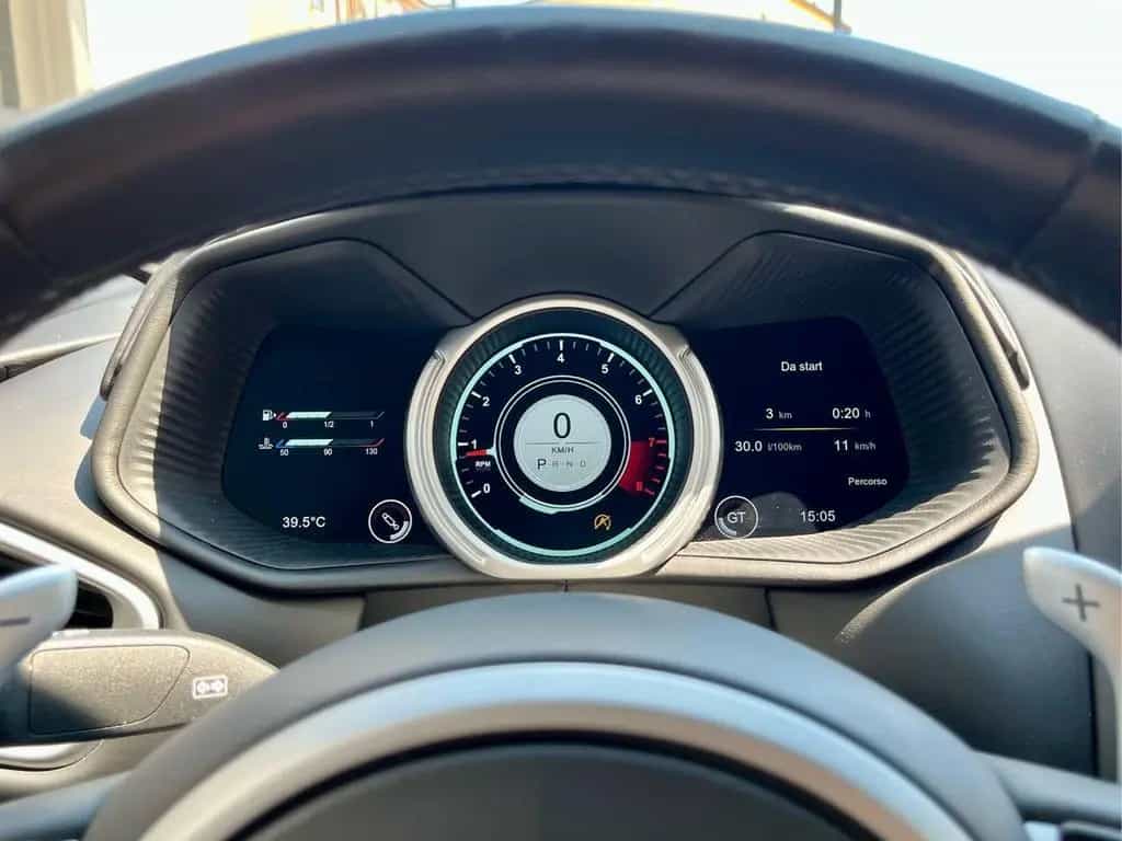 Aston Martin V8 Vantage ASTON MARTIN DB11 Coupe 4.0 V8 auto 09/2020-photo-5