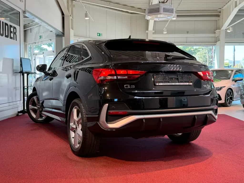 Audi Q3 Sportback S line quattro 2.0 TDI *LED*Virtual 01/2022-photo-1