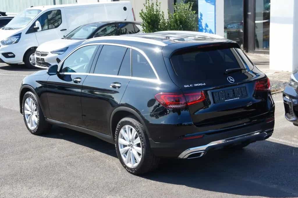 Mercedes-Benz GLC-Class 300d 4Matic*ACC*HUD*STDHZG*KAM*HIGHEND*19Z 06/2020-photo-2
