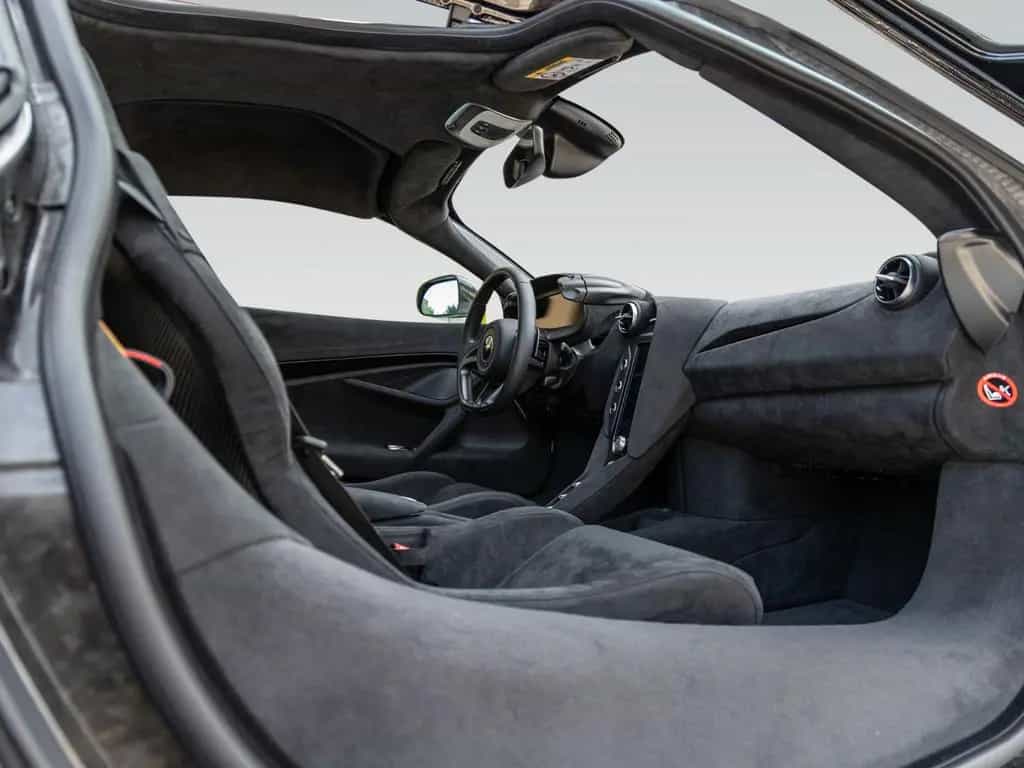 McLaren 750S Coupé 2999.- Euro mtl. eff. 1,95% null-photo-23