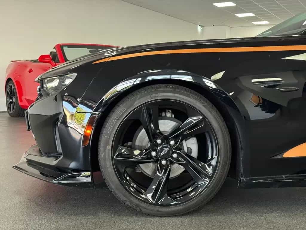 Chevrolet Camaro 2,0l Turbo *AUT / LEDER* 04/2023-photo-5