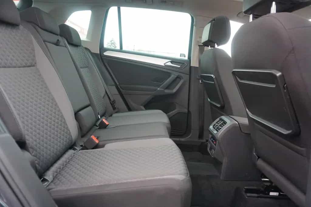 Volkswagen Tiguan 1.4 TSI LED Panorama Standheizung PDC USB 04/2018-photo-30