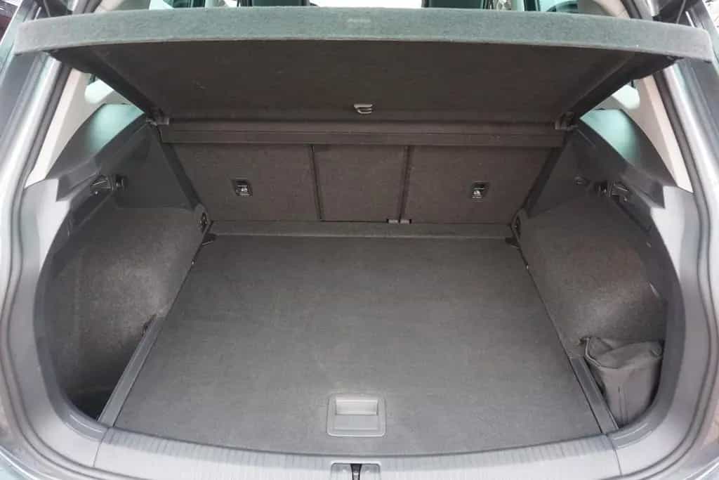 Volkswagen Tiguan 1.4 TSI LED Panorama Standheizung PDC USB 04/2018-photo-32