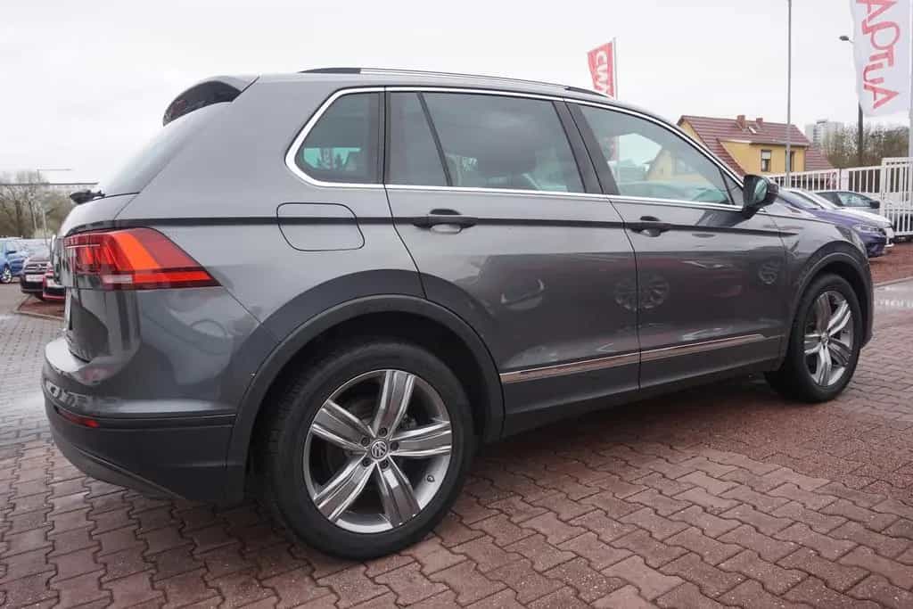 Volkswagen Tiguan 1.4 TSI LED Panorama Standheizung PDC USB 04/2018-photo-4