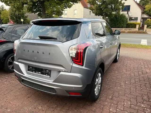 KGM Tivoli 1.5 T-GDI NOMAD,AUTOMATIK null-photo-2