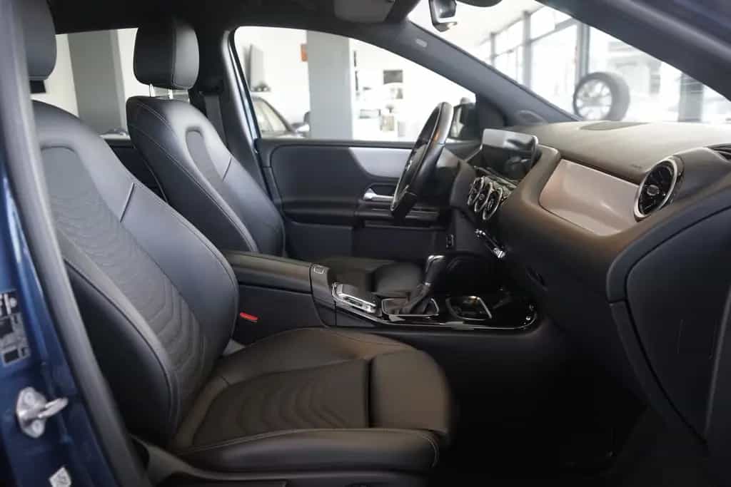 Mercedes-Benz B 180 d MBUX+NAVI+KEYLESS GO+TEMPOMAT+RÜCKFAHRKAM 05/2020-photo-12