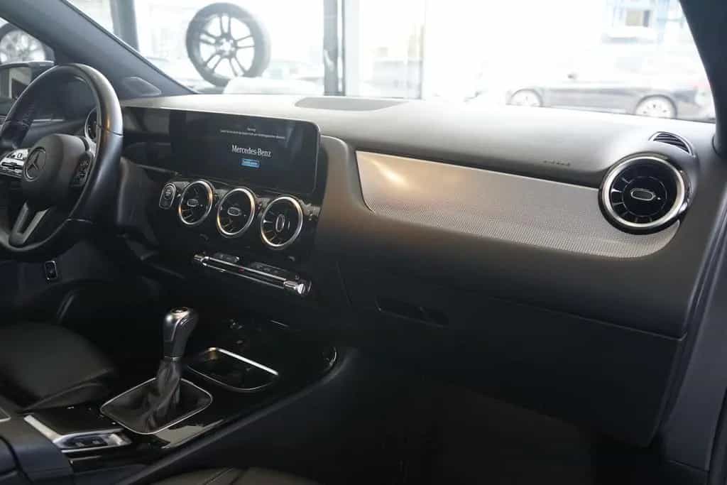 Mercedes-Benz B 180 d MBUX+NAVI+KEYLESS GO+TEMPOMAT+RÜCKFAHRKAM 05/2020-photo-13