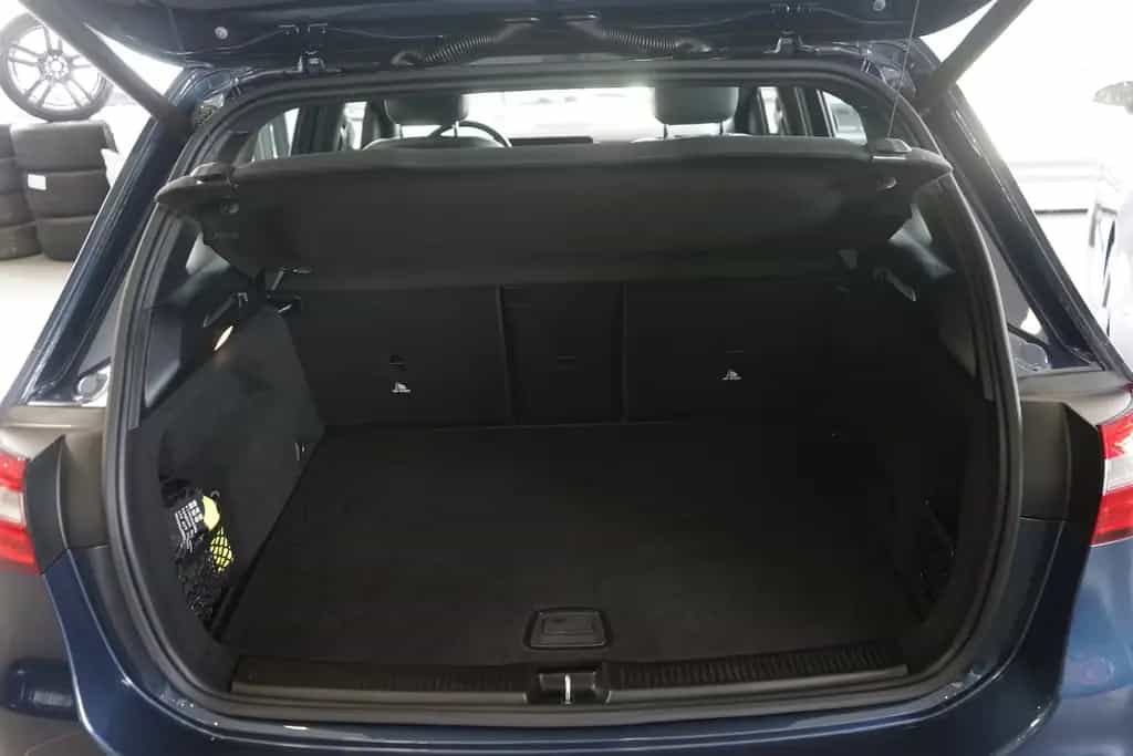 Mercedes-Benz B 180 d MBUX+NAVI+KEYLESS GO+TEMPOMAT+RÜCKFAHRKAM 05/2020-photo-7