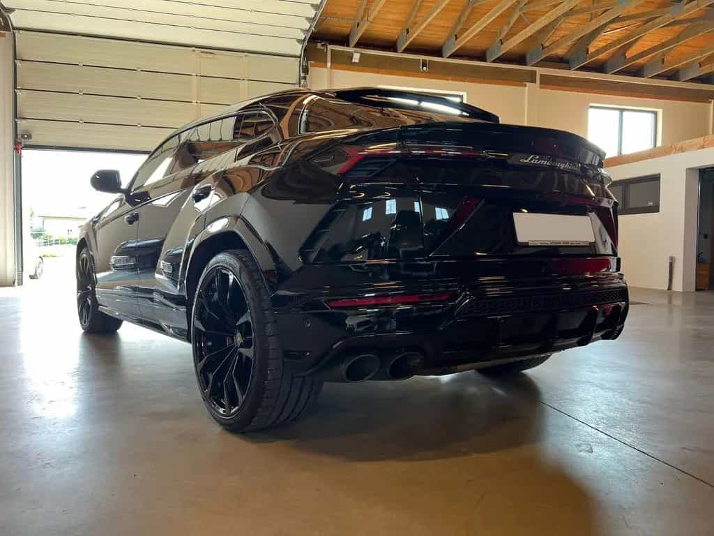 Lamborghini Urus 4.0 V8 Autom.-23"-PANO-B&O-MWST.-GARANTIE- 06/2022-photo-5