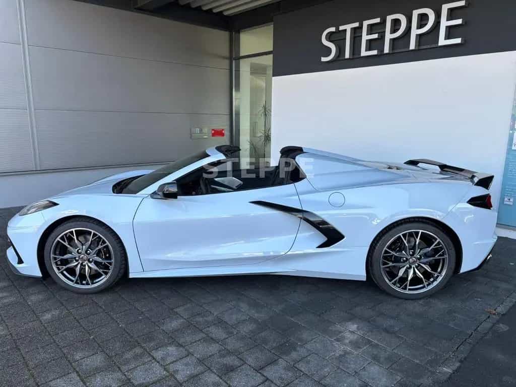 Corvette C8 Stingray Convertible 3LT Europamodell STEPPE 08/2025-photo-2