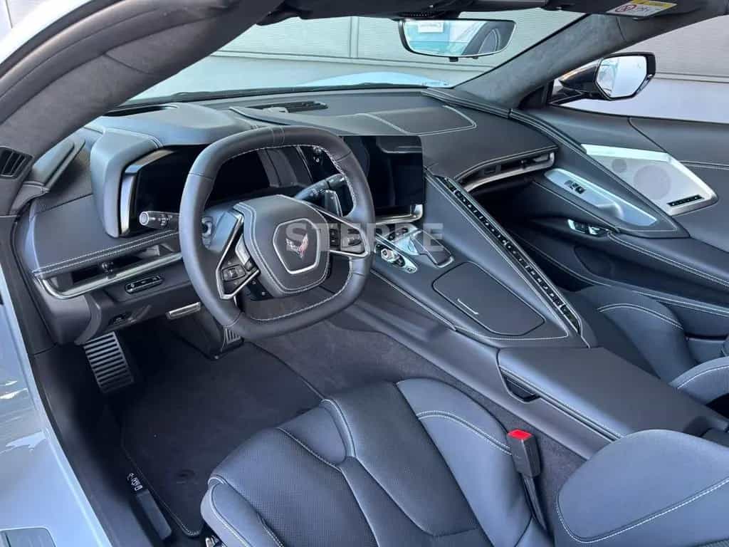 Corvette C8 Stingray Convertible 3LT Europamodell STEPPE 08/2025-photo-9