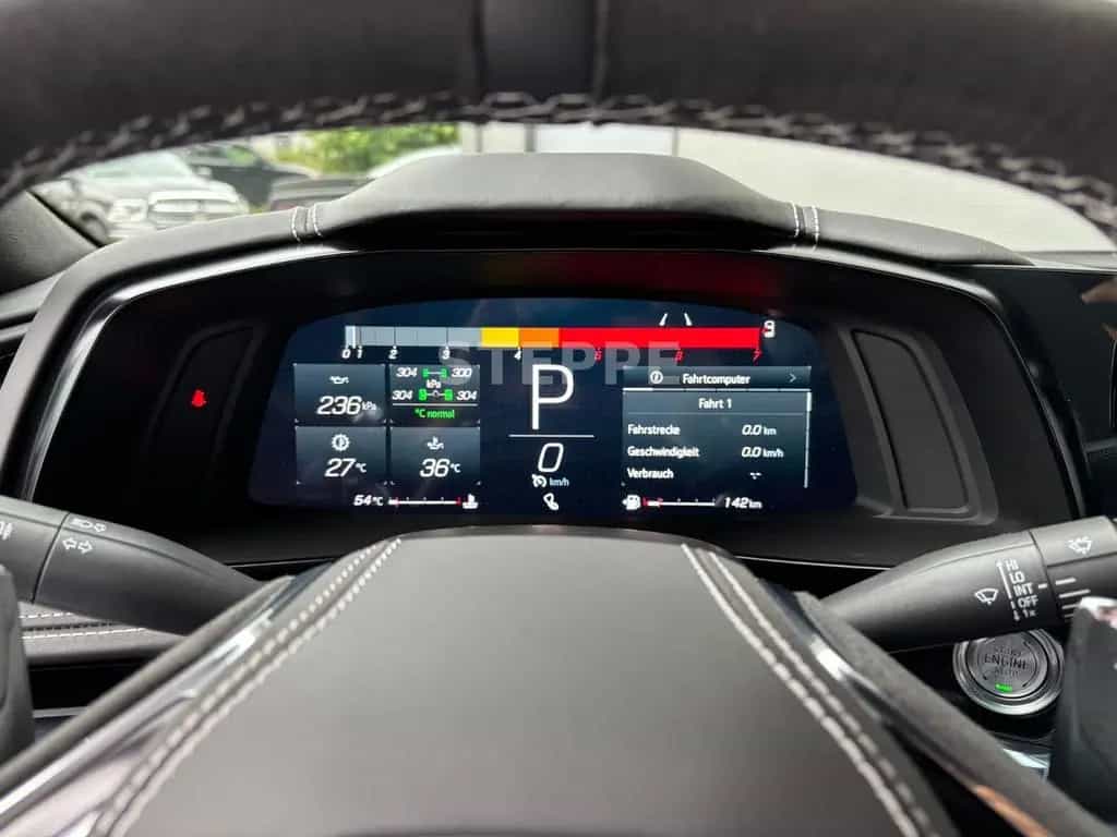Corvette C8 Stingray Coupe 2025 3LT EUModell STEPPE null-photo-15