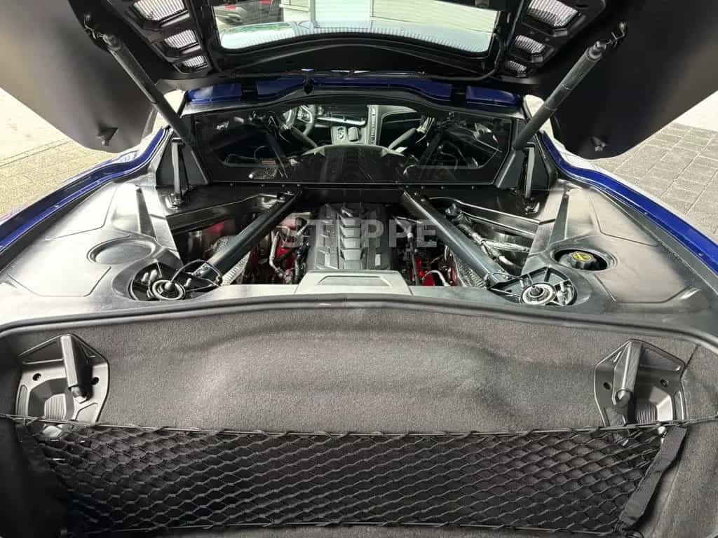 Corvette C8 Stingray Coupe 2025 3LT EUModell STEPPE null-photo-16
