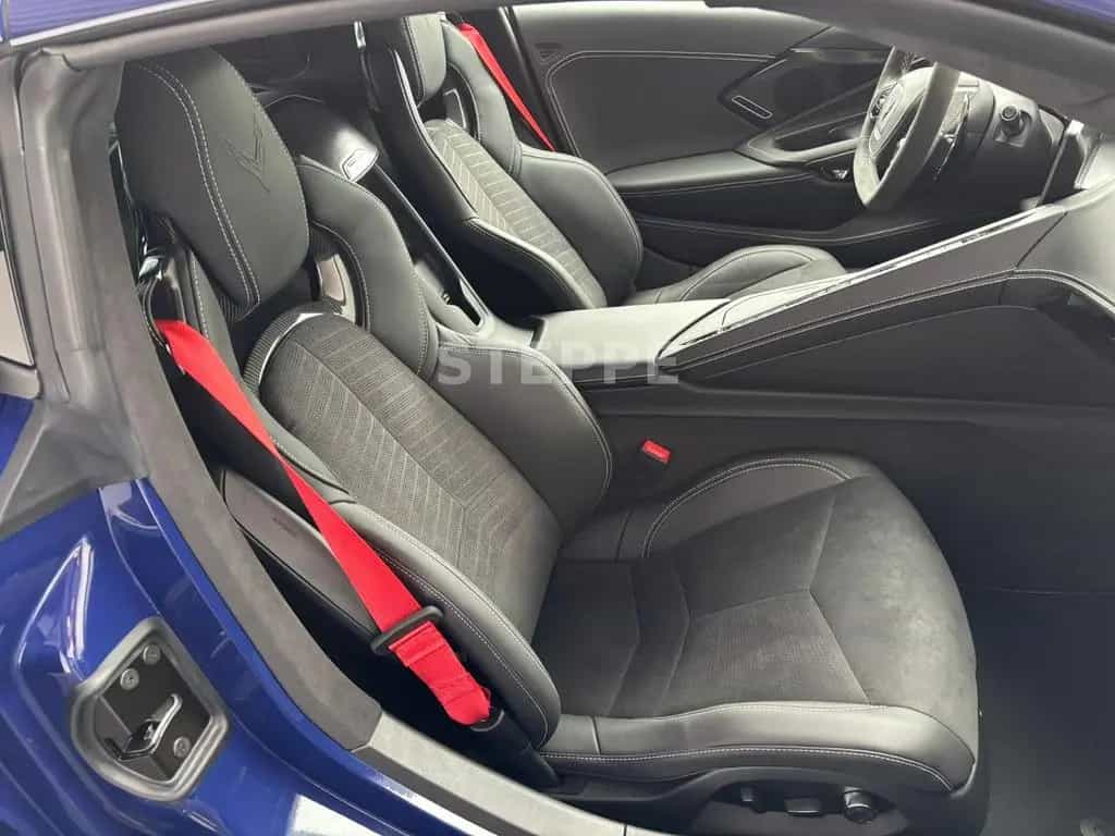 Corvette C8 Stingray Coupe 2025 3LT EUModell STEPPE null-photo-8
