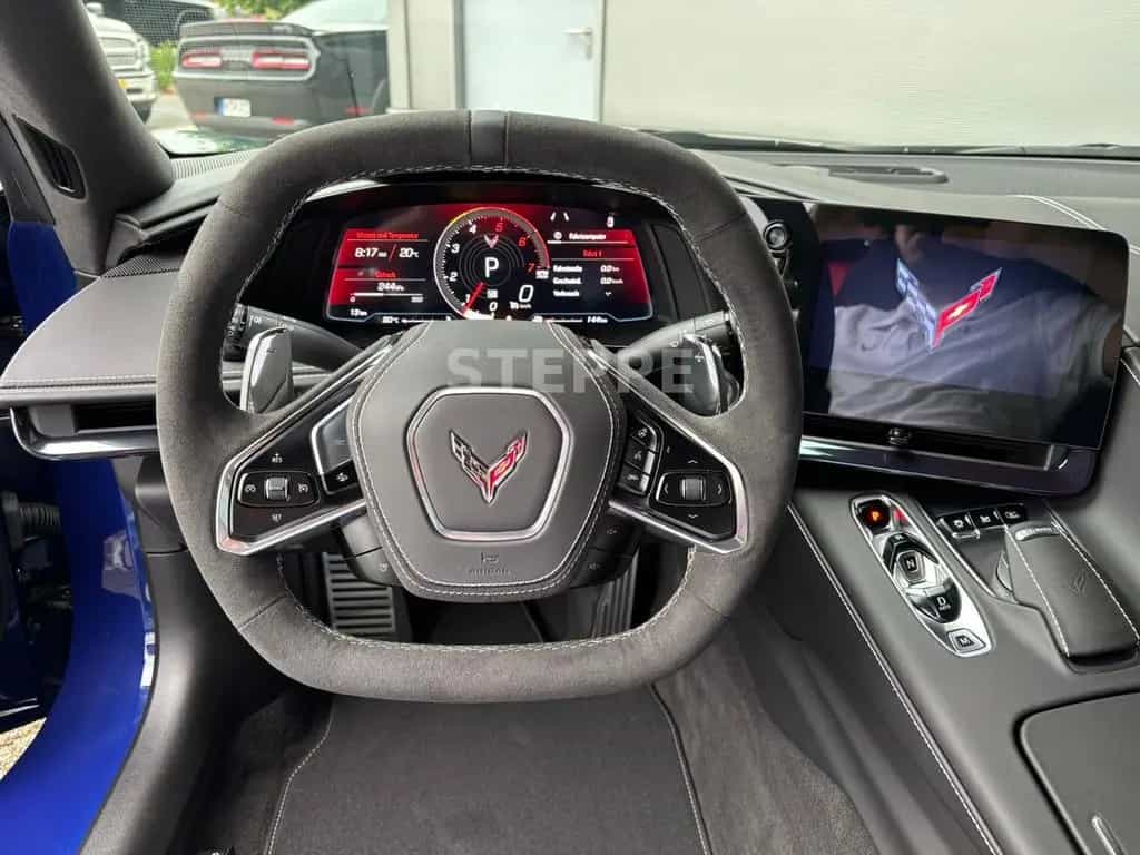 Corvette C8 Stingray Coupe 2025 3LT EUModell STEPPE null-photo-9