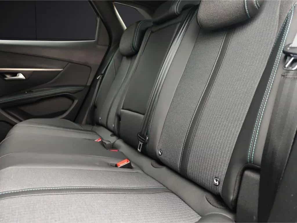 Peugeot 3008 Allure Pack 1.2 130 Navi Rückfahrkamera LED 06/2024-photo-16