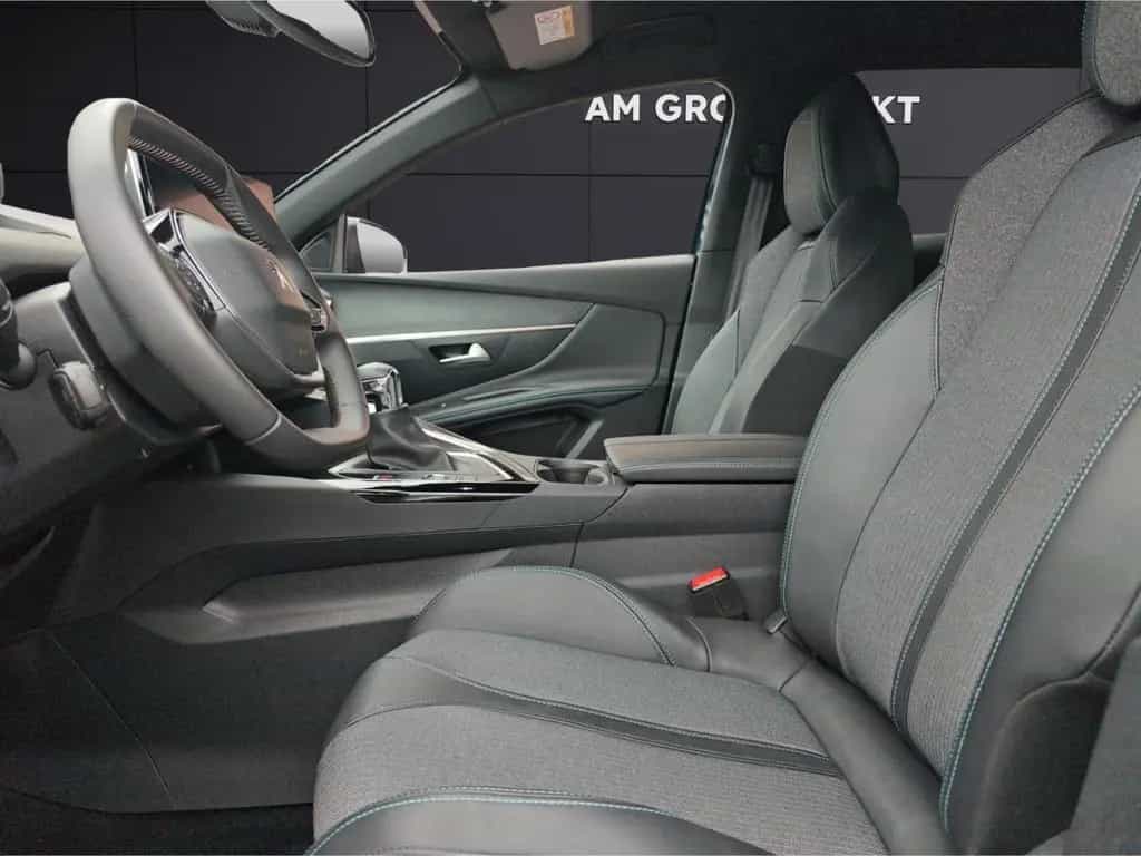 Peugeot 3008 Allure Pack 1.2 130 Navi Rückfahrkamera LED 06/2024-photo-4