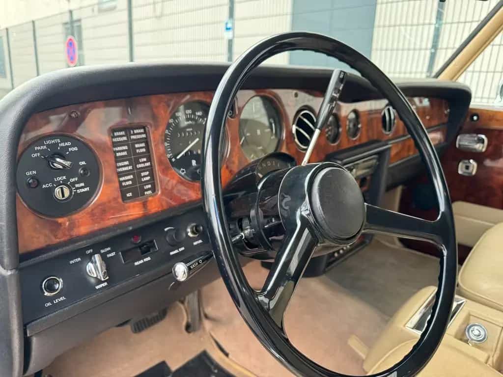 Rolls-Royce Silver Shadow II 6,6L TOP ZUSTAND 02/1978-photo-4