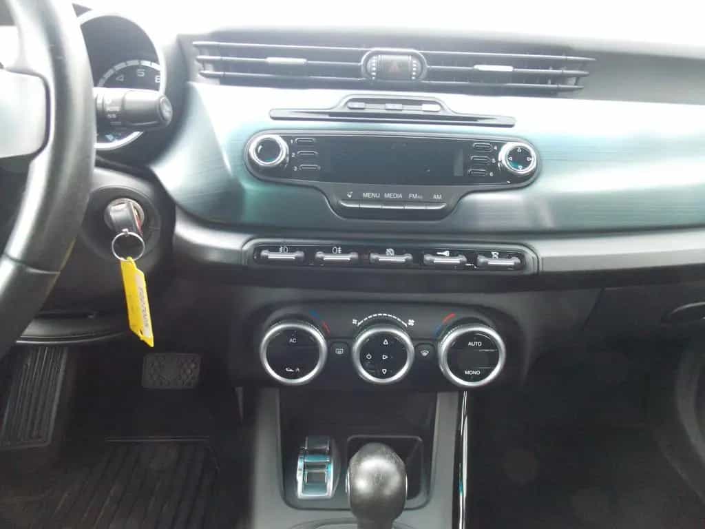 Alfa Romeo Giulietta Turismo Automatik aus 1.Hand/HU NEU 01/2014-photo-16