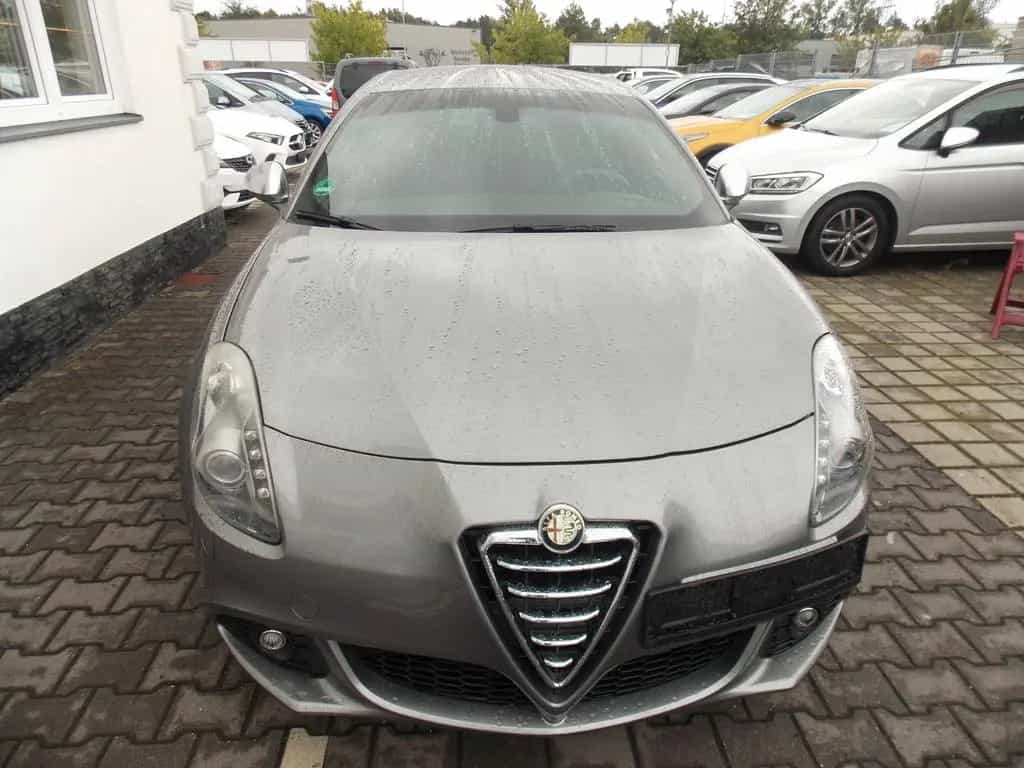 Alfa Romeo Giulietta Turismo Automatik aus 1.Hand/HU NEU 01/2014-photo-7