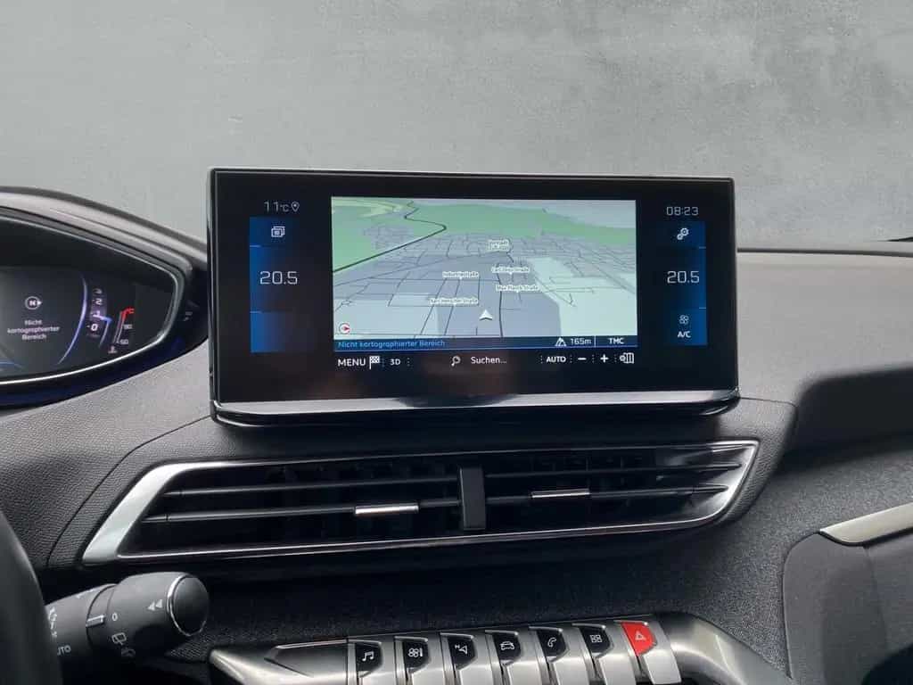 Peugeot 3008 Roadtrip 1.2 PT 130 *Navi Digitales Cockpit 03/2022-photo-17