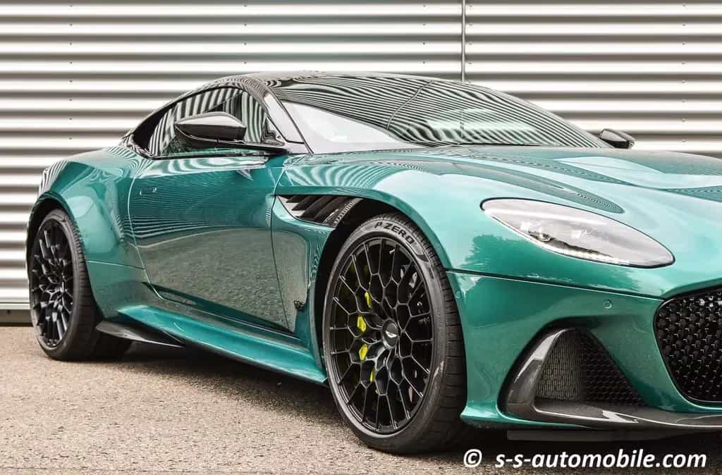 Aston Martin DBS 770 Ultimate Titanium Abgas Lightweight Seat 06/2024-photo-12