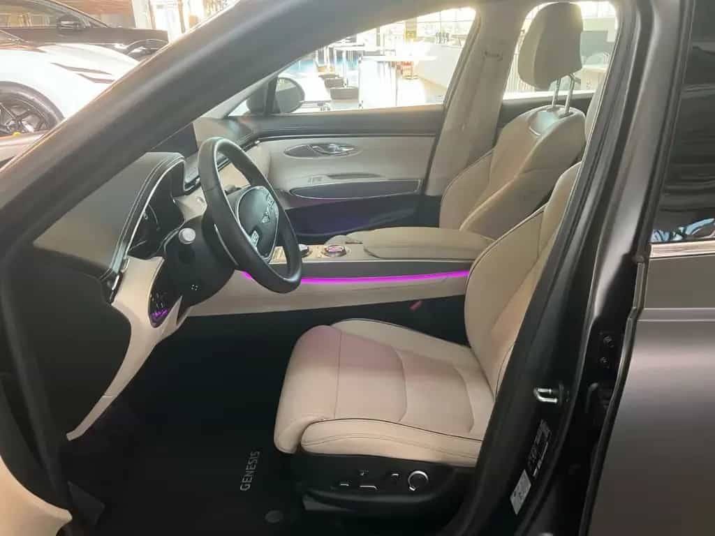 Genesis GV70 Luxury 4WD LED LEDER KAMERA PDC NAVI ALU 10/2023-photo-9