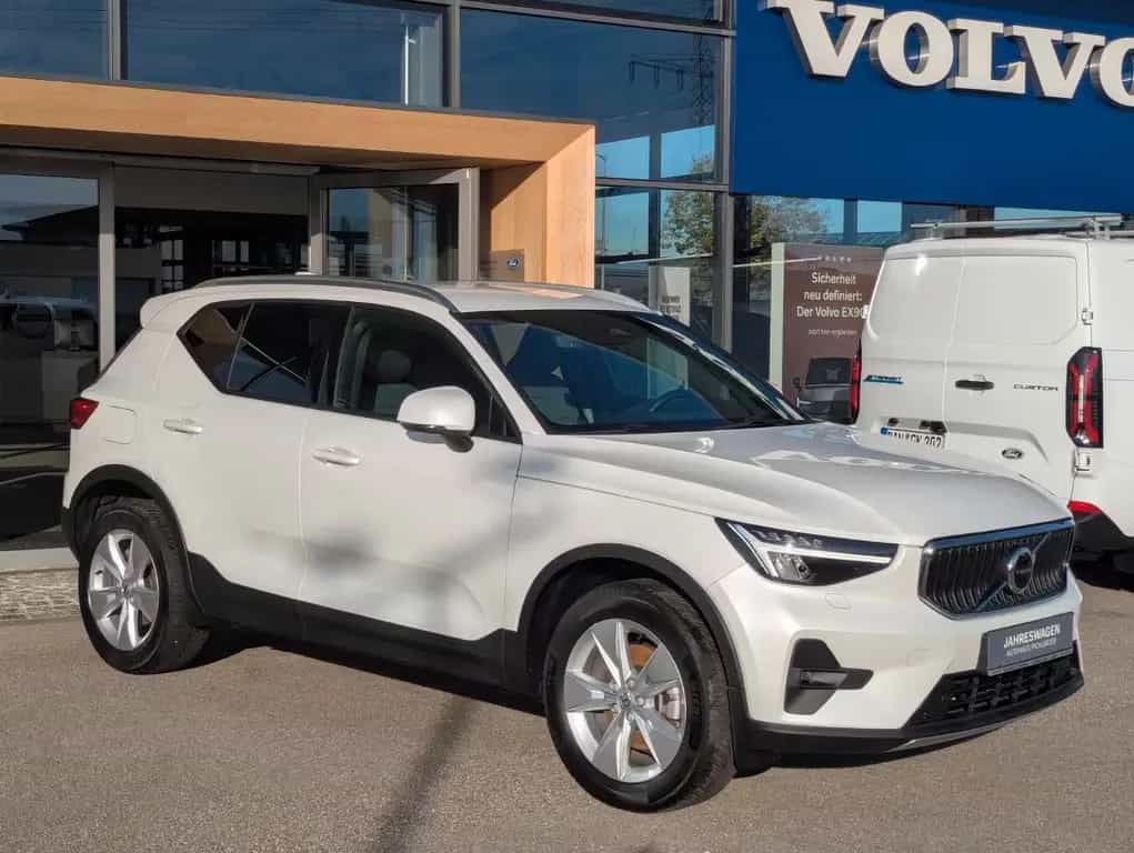Volvo XC40 XC 40 B3 Core +AHK 03/2024-photo-2
