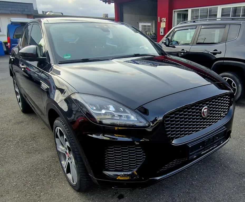 Jaguar E-Pace First Edition AWD Leder+Navi+LED 03/2018-photo-6