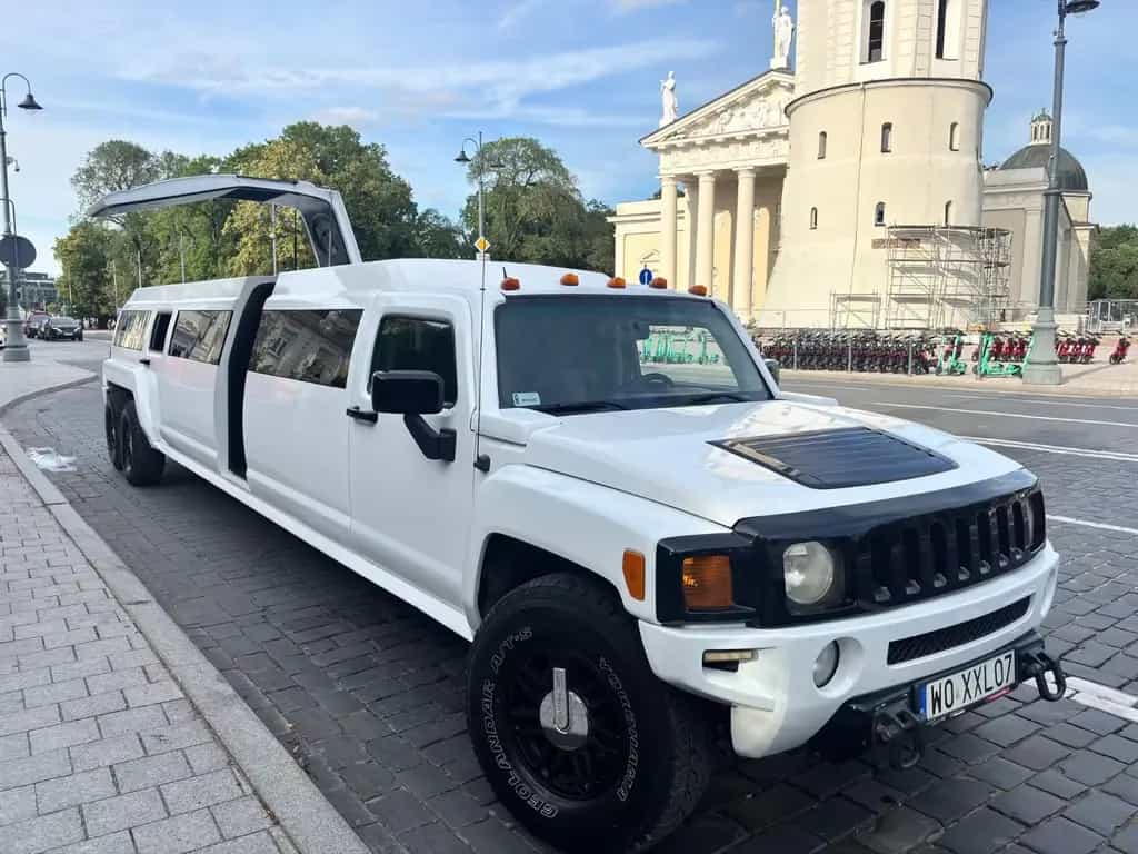 Hummer H3 5.3 V8 Limousine in perfect condition 01/2009-photo-13