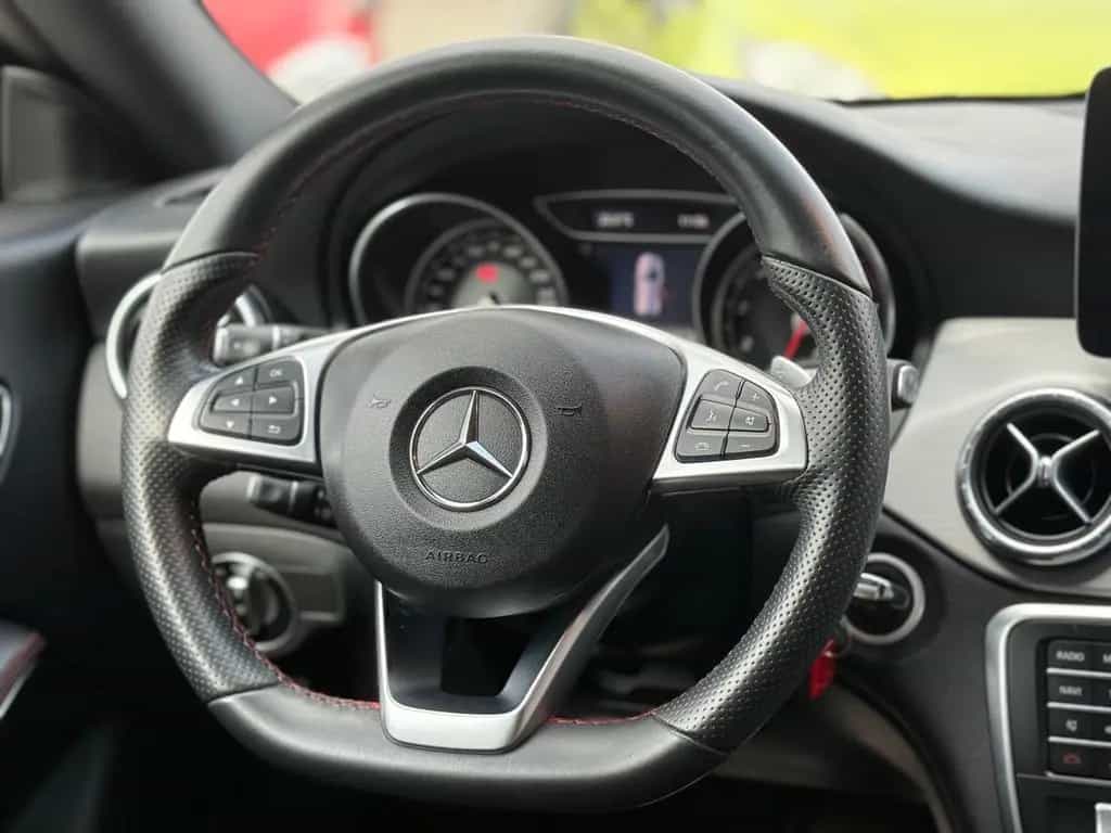 Mercedes-Benz CLA-Class 200 Shooting Brake AMG LED Automatik 09/2016-photo-14