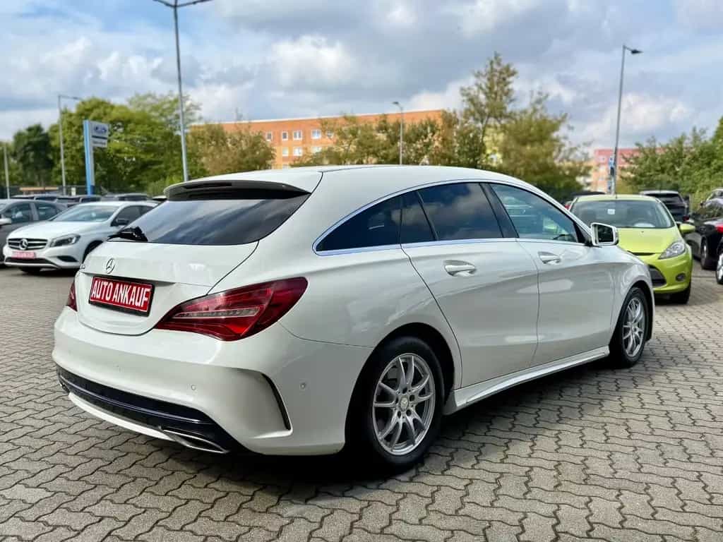 Mercedes-Benz CLA-Class 200 Shooting Brake AMG LED Automatik 09/2016-photo-4