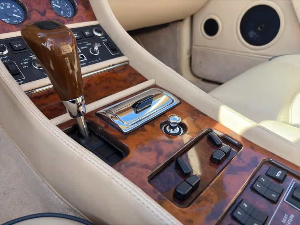 Bentley Azure 6.75 I * TRAUMZUSTAND * 07/2001-photo-15