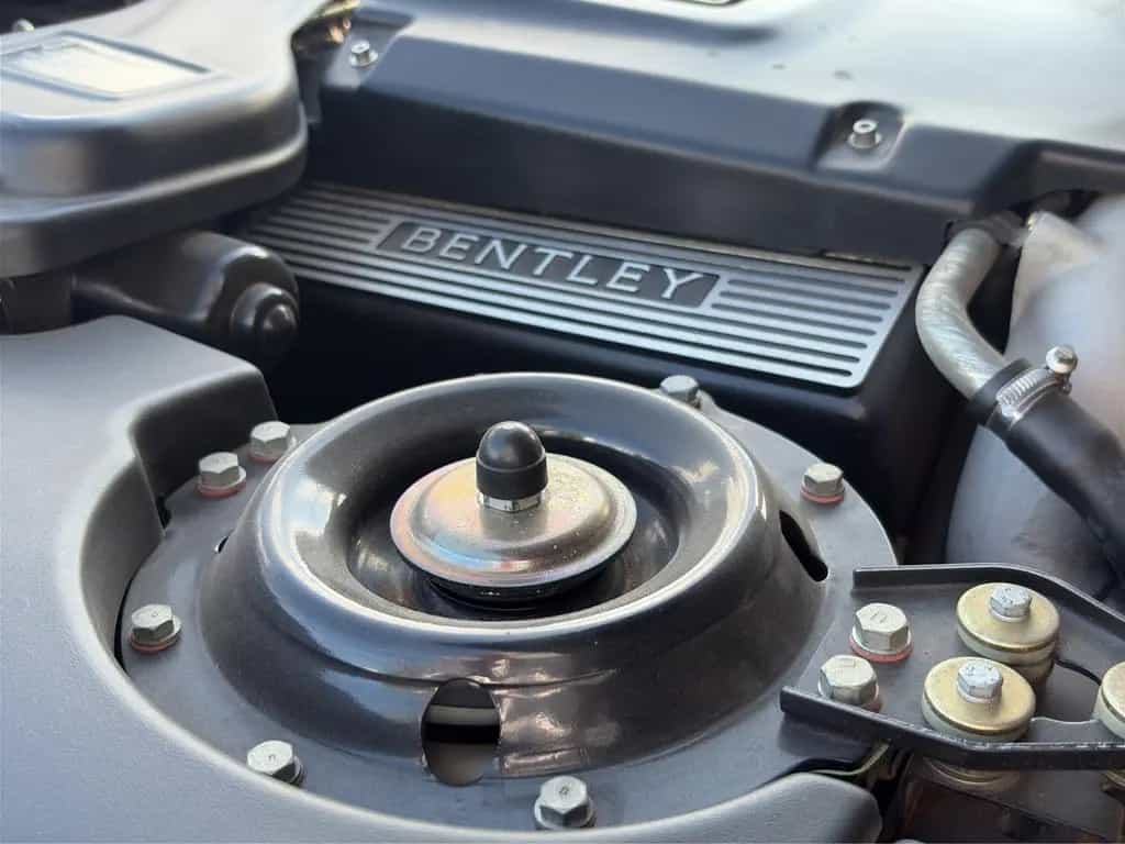 Bentley Azure 6.75 I * TRAUMZUSTAND * 07/2001-photo-19