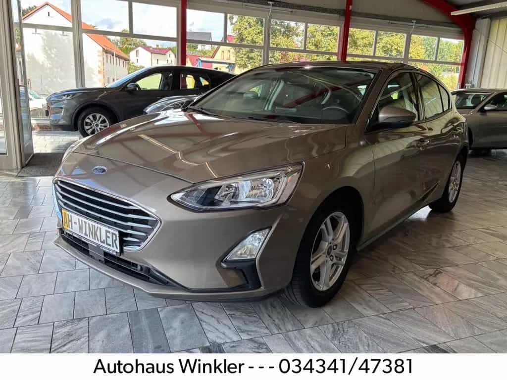 Ford Focus Lim. Cool & Connect Winterpaket Navi 03/2019-photo-1