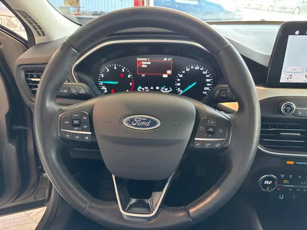 Ford Focus Lim. Cool & Connect Winterpaket Navi 03/2019-photo-14