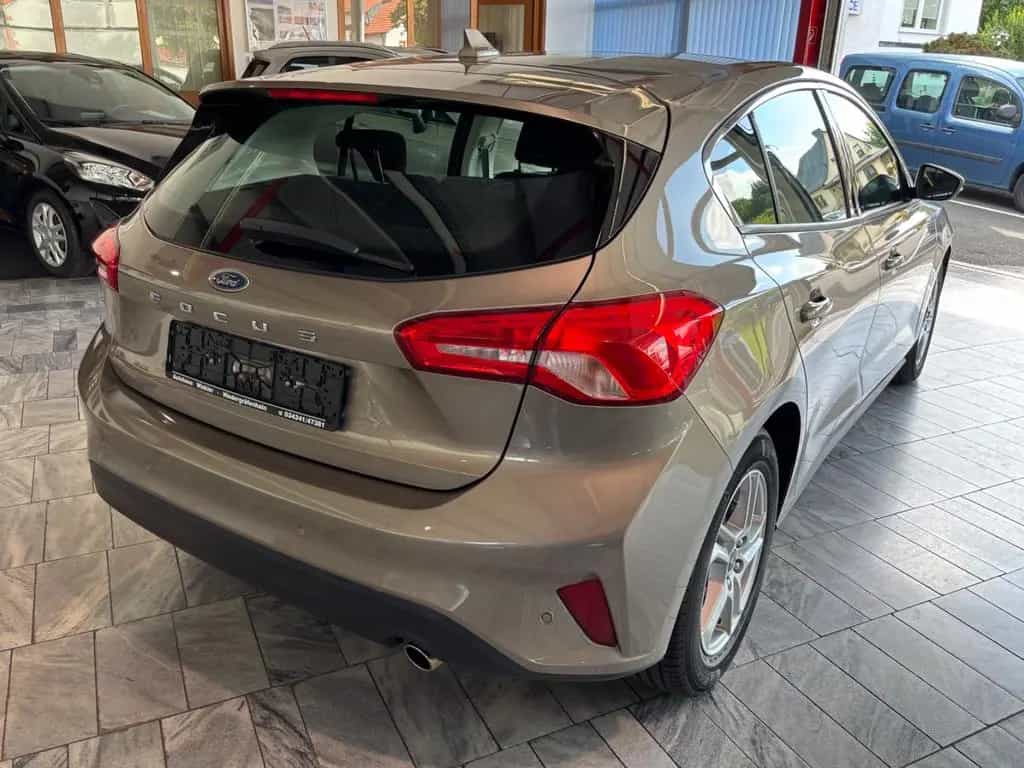 Ford Focus Lim. Cool & Connect Winterpaket Navi 03/2019-photo-3