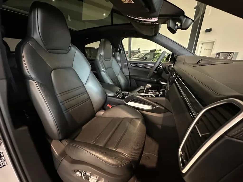 Porsche Cayenne Coupe Turbo *Soft-Close,PDCC,Pano,21"* 02/2020-photo-26