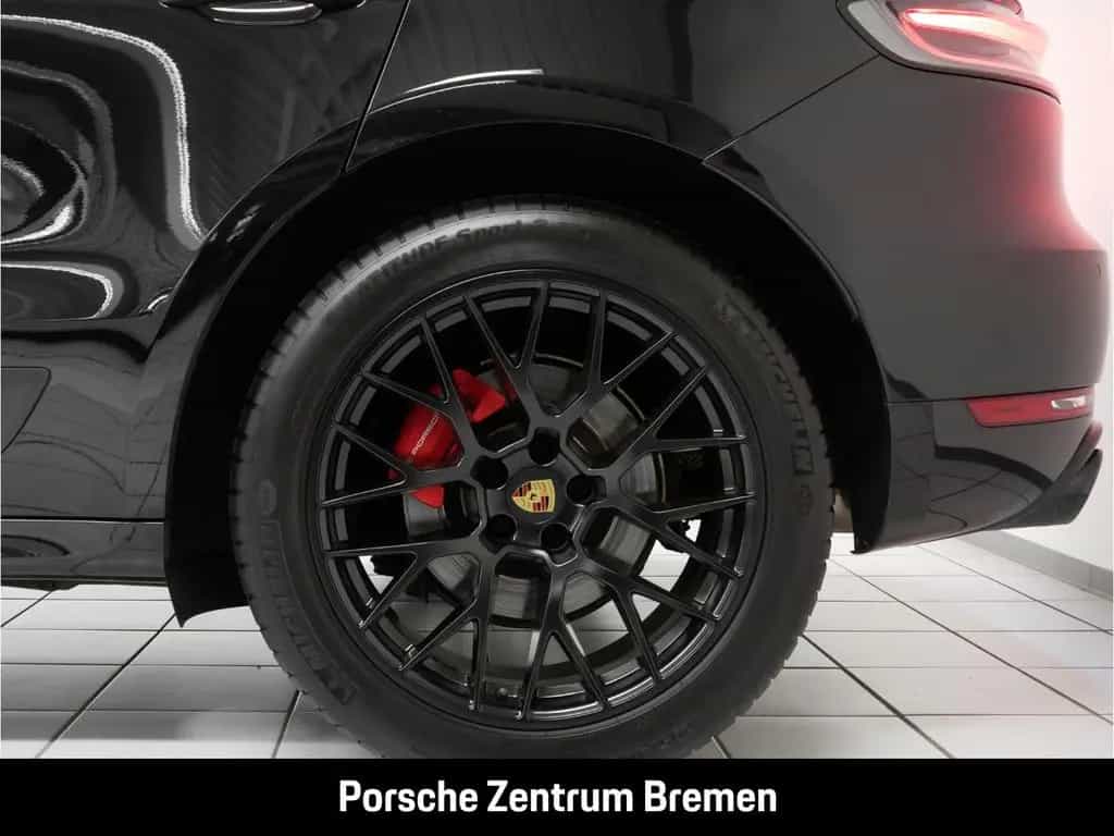 Porsche Macan GTS Panorama PASM Sitzheizung 06/2021-photo-8