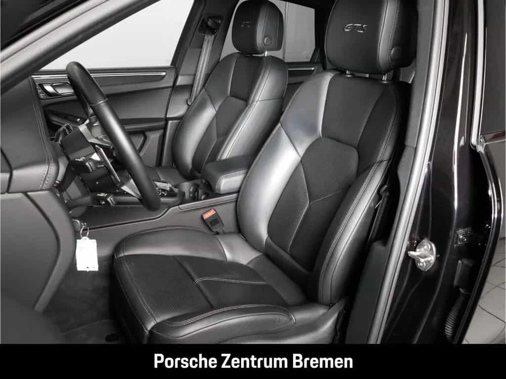 Porsche Macan GTS Panorama PASM Sitzheizung 06/2021-photo-16