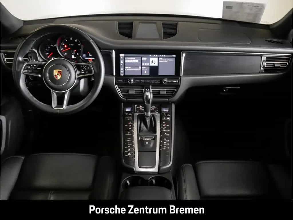 Porsche Macan GTS Panorama PASM Sitzheizung 06/2021-photo-17