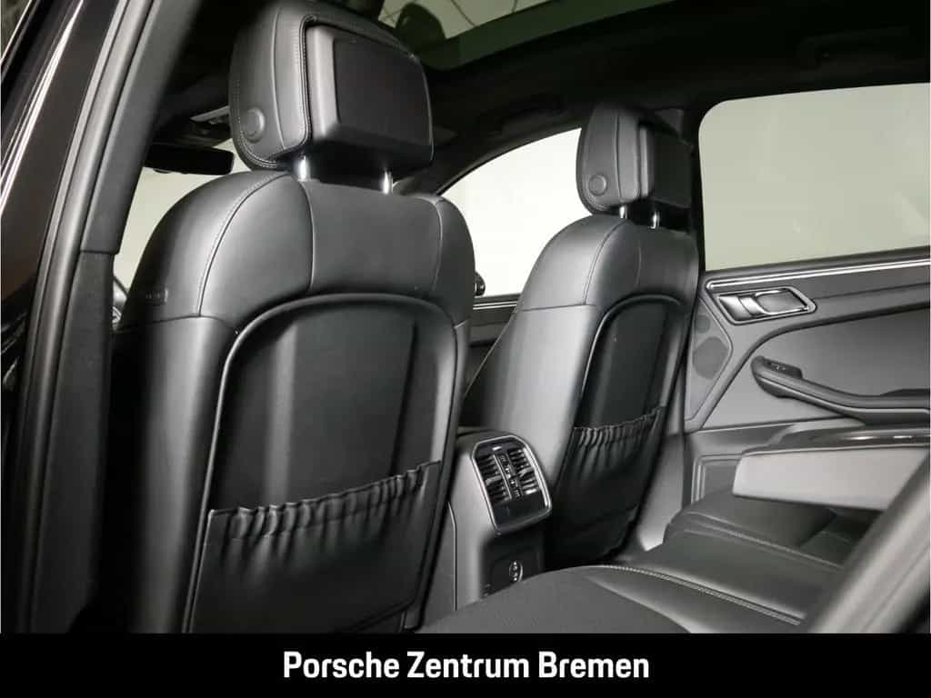 Porsche Macan GTS Panorama PASM Sitzheizung 06/2021-photo-19