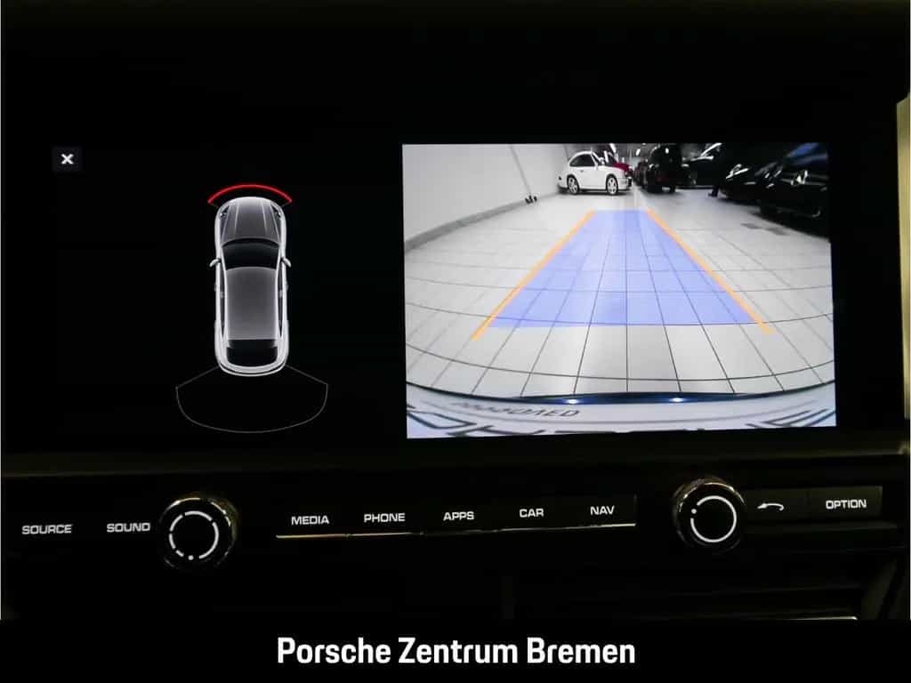 Porsche Macan GTS Panorama PASM Sitzheizung 06/2021-photo-25