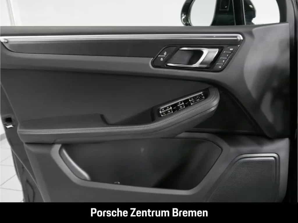 Porsche Macan GTS Panorama PASM Sitzheizung 06/2021-photo-28