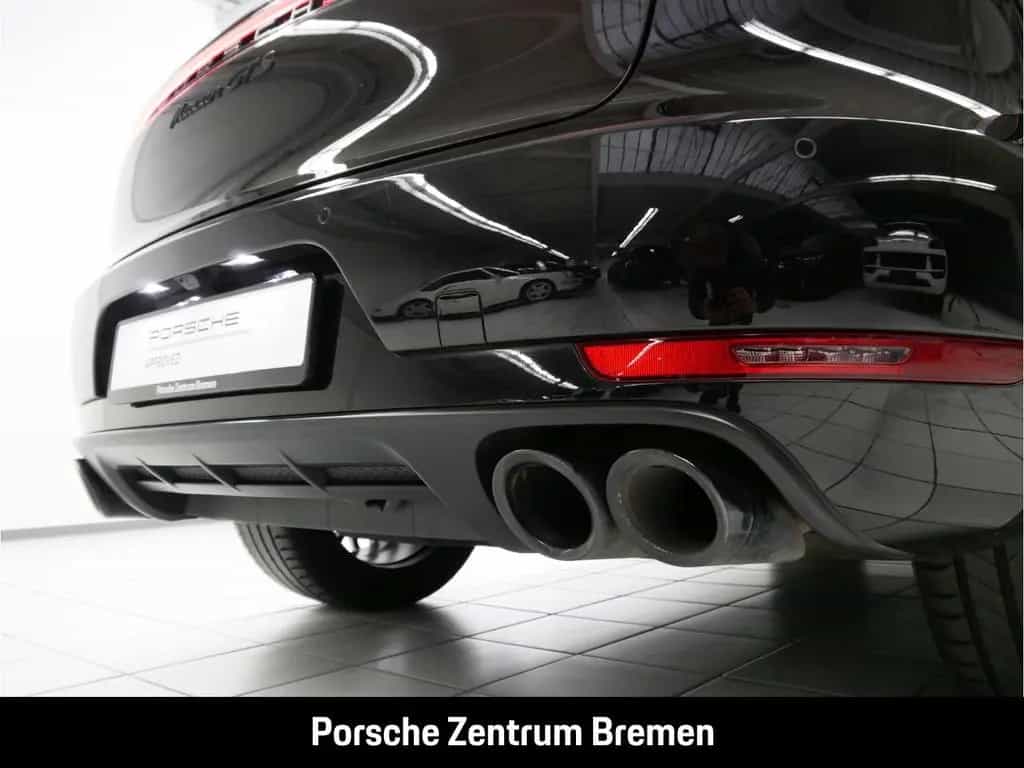 Porsche Macan GTS Panorama PASM Sitzheizung 06/2021-photo-31