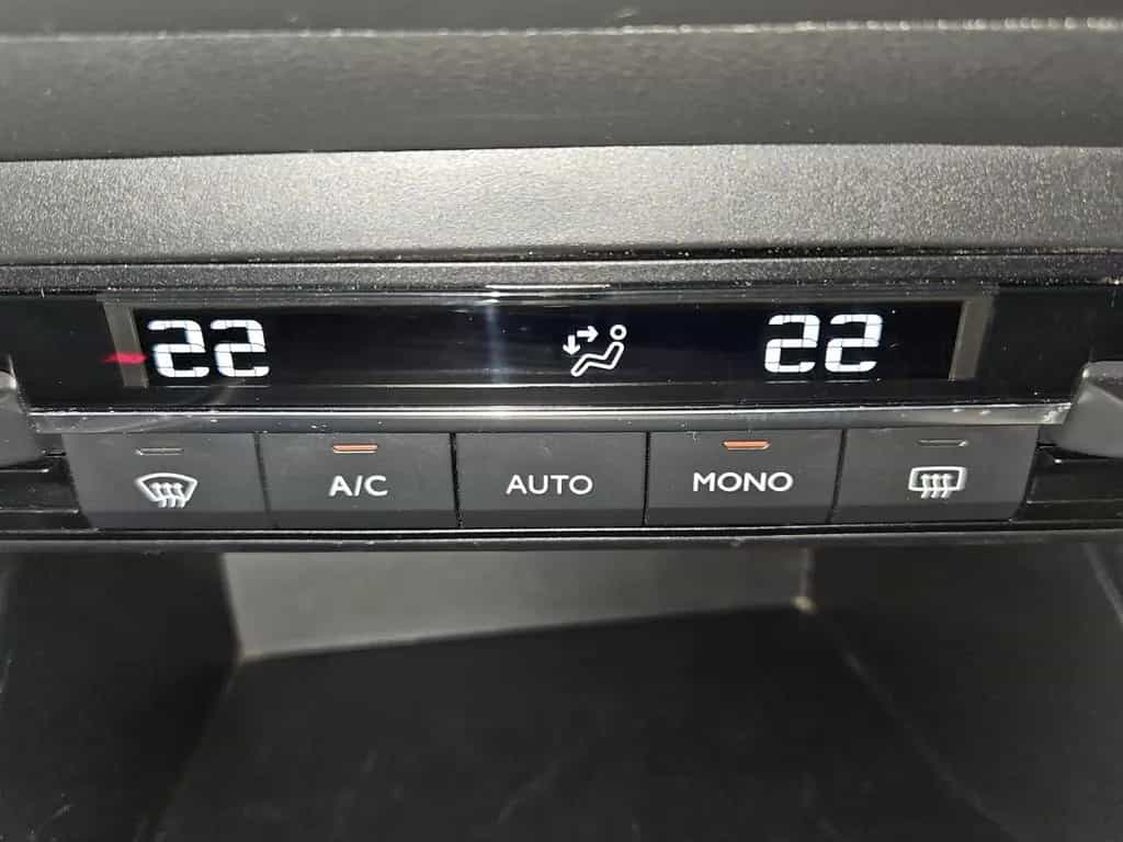 Citroën Berlingo 1,5 BlueHDI Feel M MPV Klimaaut Navi Ka 07/2023-photo-10